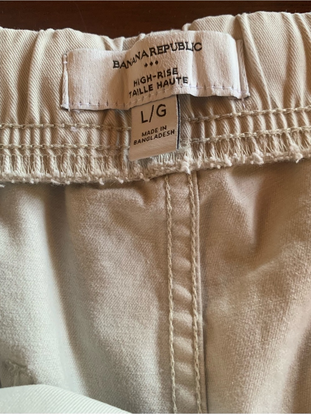 Banana Republic High-Rise Pull on Cream Shorts with tie waist women’s Large - Picture 3 of 7